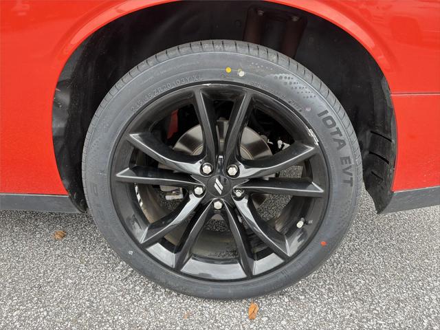 2017 Dodge Challenger SXT