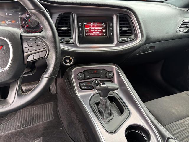 2017 Dodge Challenger SXT