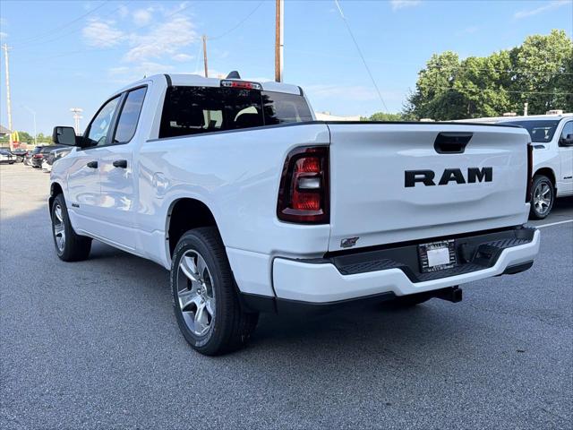 2026 Ram 1500 Express Quad Cab 4x2 64 Box