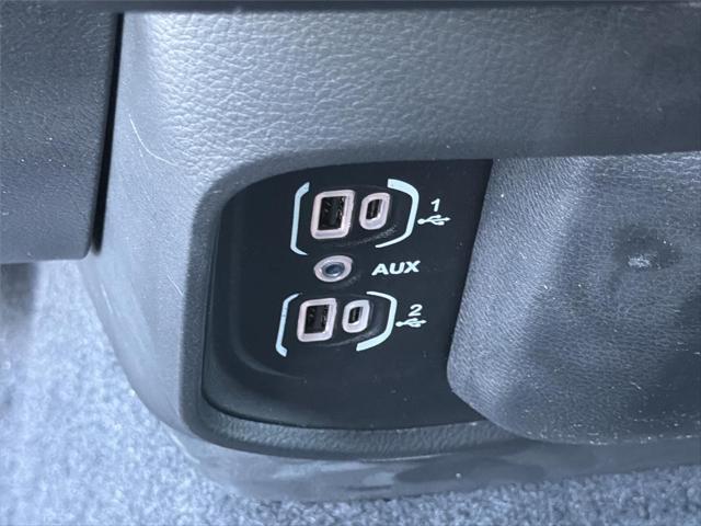 2026 Ram 1500 Express Quad Cab 4x2 64 Box