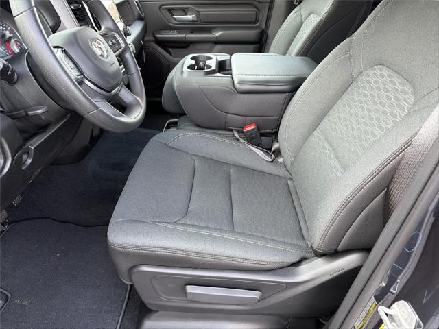 2026 Ram 1500 Express Crew Cab 4x2 5'7" Box