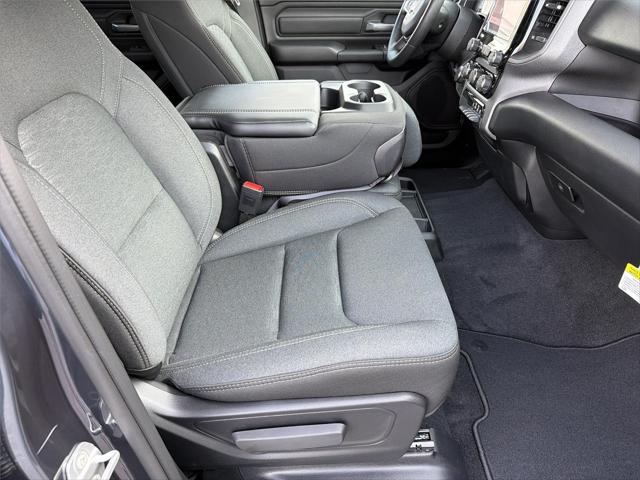 2026 Ram 1500 Express Crew Cab 4x2 5'7" Box