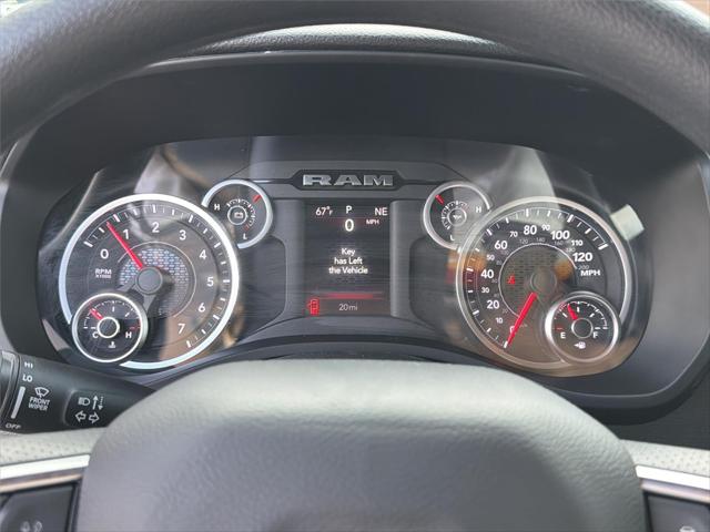 2026 Ram 1500 Express Crew Cab 4x2 5'7" Box