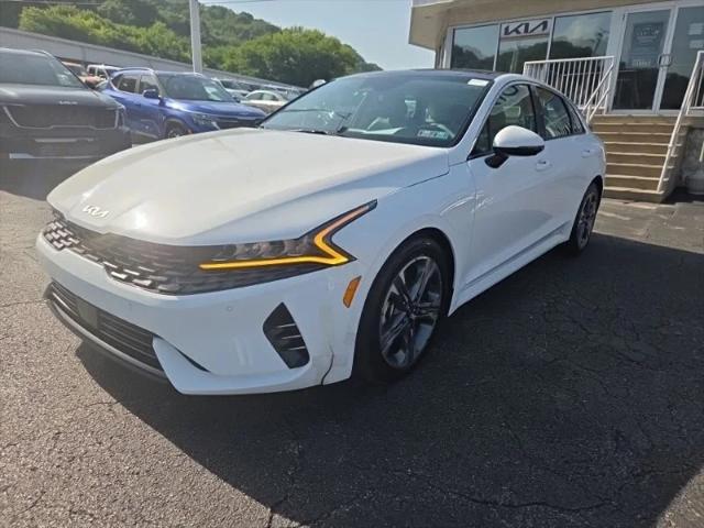 2022 Kia K5 EX 2022 Kia K5 EX