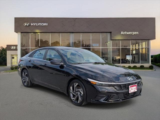 2024 Hyundai Elantra SEL 2024 Hyundai Elantra SEL