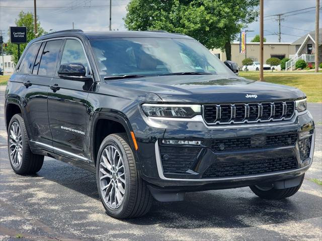 2026 Jeep Grand Cherokee GRAND CHEROKEE SUMMIT 4X4
