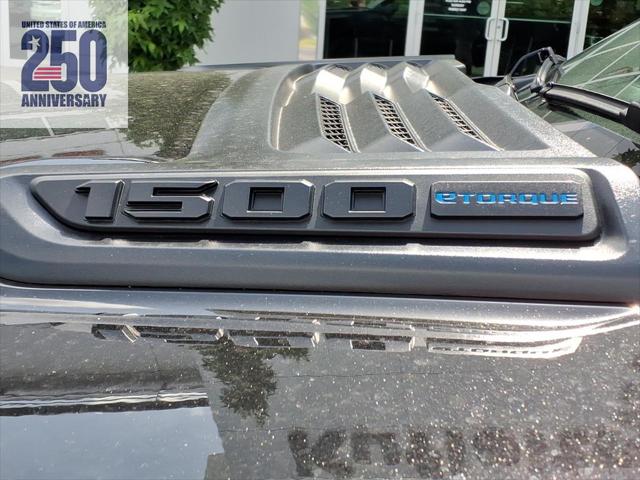 2026 Ram 1500 Express Quad Cab 4x4 64 Box