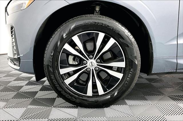 2024 Volvo XC60 Core - Photo 8