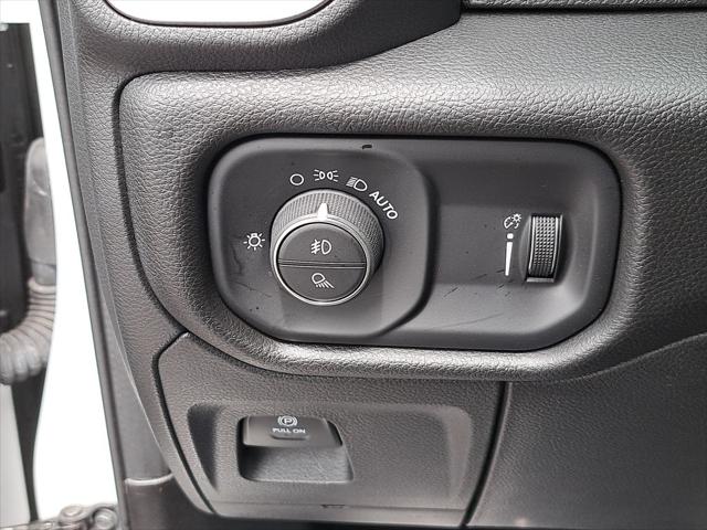 2023 Ram 1500 Big Horn Crew Cab 4x4 57 Box