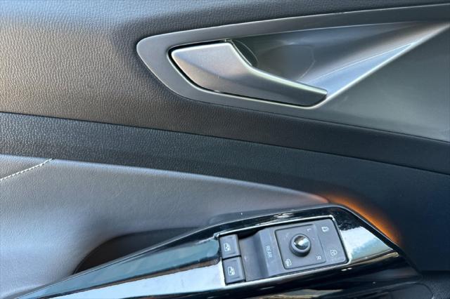 2023 Volkswagen ID.4 Pro S Plus