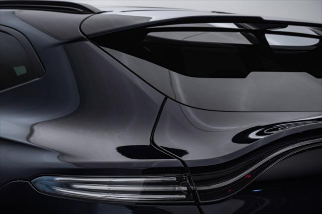 2026 Aston Martin DBX 707