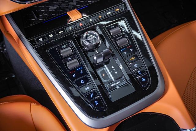 2026 Aston Martin DBX 707