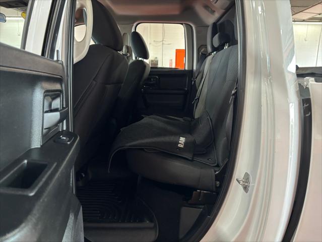 2019 Ram 1500 Classic Express Quad Cab 4x4 6'4" Box