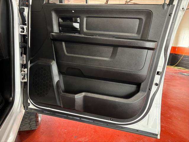 2019 Ram 1500 Classic Express Quad Cab 4x4 6'4" Box
