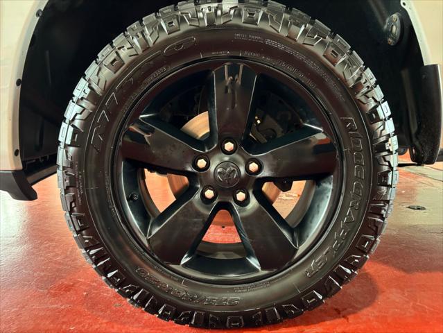 2019 Ram 1500 Classic Express Quad Cab 4x4 6'4" Box