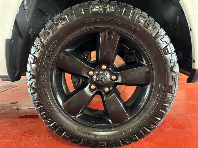 2019 Ram 1500 Classic Express Quad Cab 4x4 6'4" Box