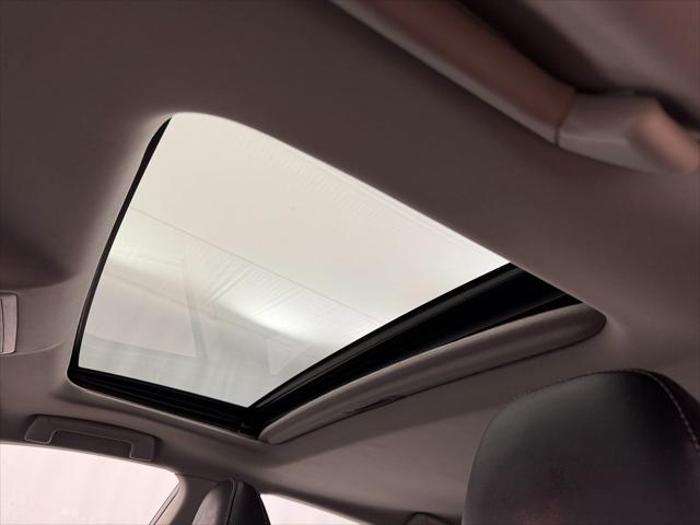 2013 Lexus ES 350 Luxury Package