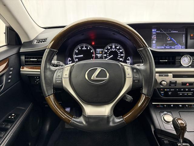 2013 Lexus ES 350 Luxury Package