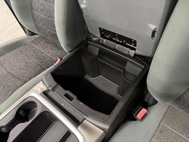 2017 Ram 1500 Big Horn Crew Cab 4x4 57 Box