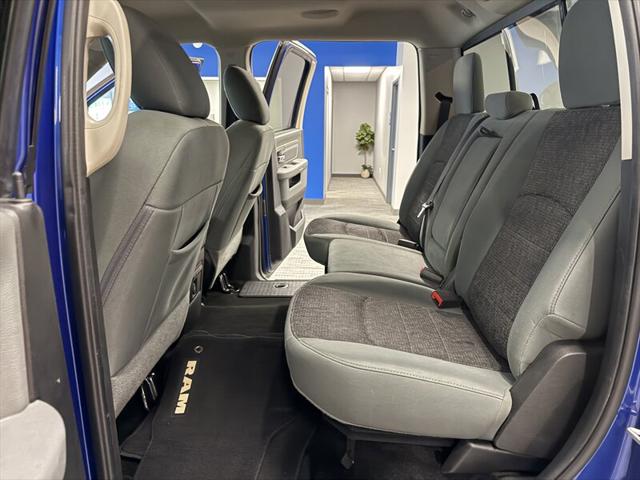 2017 Ram 1500 Big Horn Crew Cab 4x4 57 Box