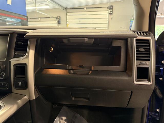 2017 Ram 1500 Big Horn Crew Cab 4x4 57 Box