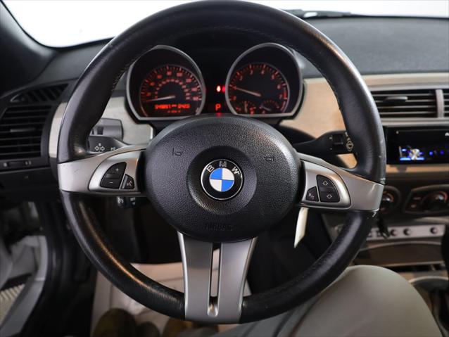 2004 BMW Z4 2.5i