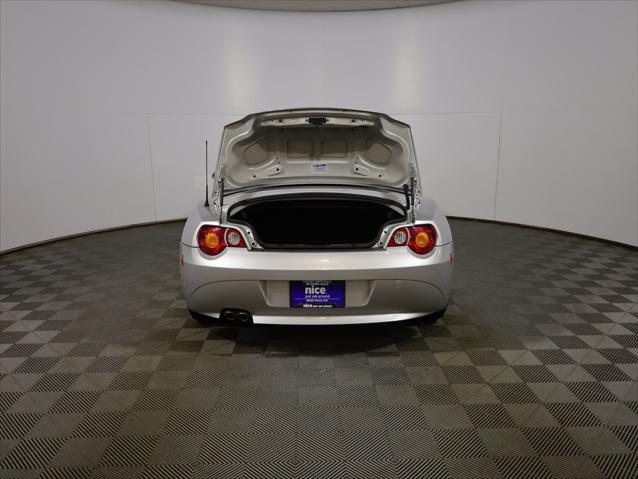 2004 BMW Z4 2.5i