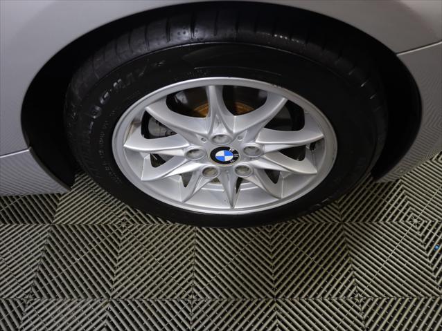 2004 BMW Z4 2.5i