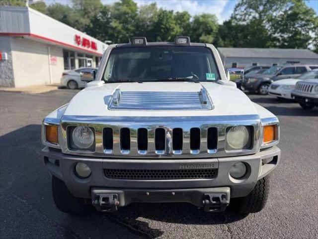 2006 HUMMER H3 Base for sale in Medford, NY