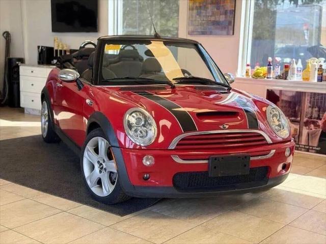 2006 MINI Cooper S Base for sale in Medford, NY