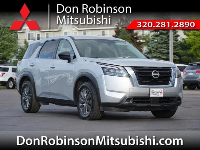 2024 Nissan Pathfinder S 4WD for sale in St Cloud, MN