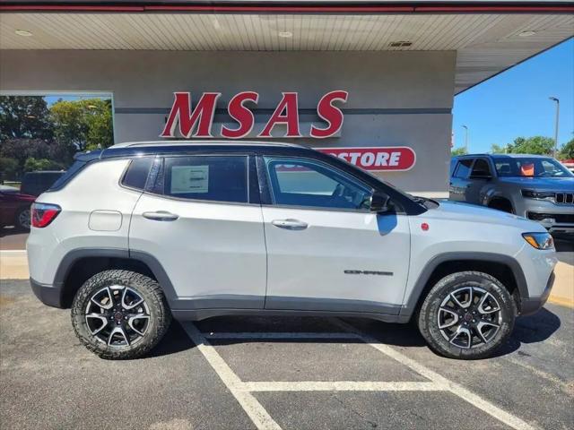 2025 Jeep Compass Trailhawk 4x4 for sale in Grand Island, NE