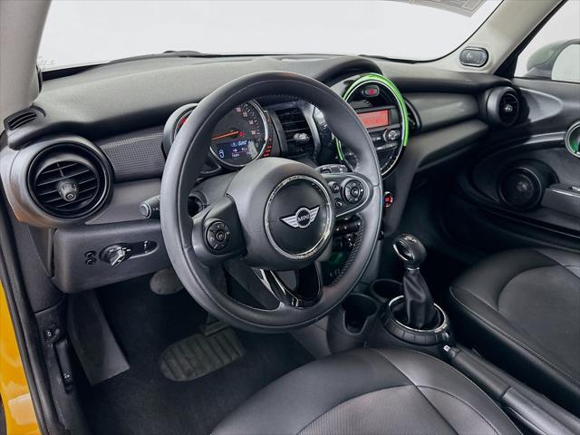 2015 MINI Hardtop Cooper