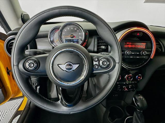 2015 MINI Hardtop Cooper