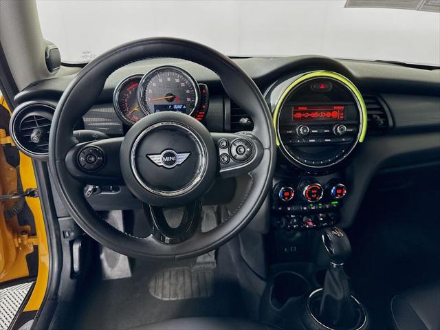 2015 MINI Hardtop Cooper