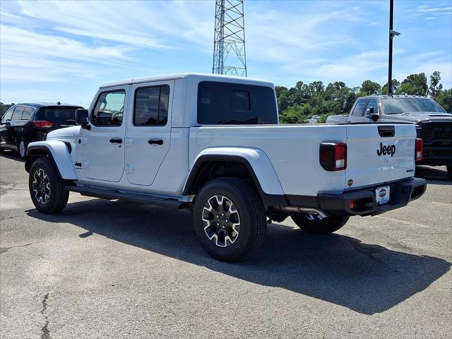 2026 Jeep Gladiator GLADIATOR SAHARA 4X4 2026 Jeep Gladiator GLADIATOR SAHARA 4X4