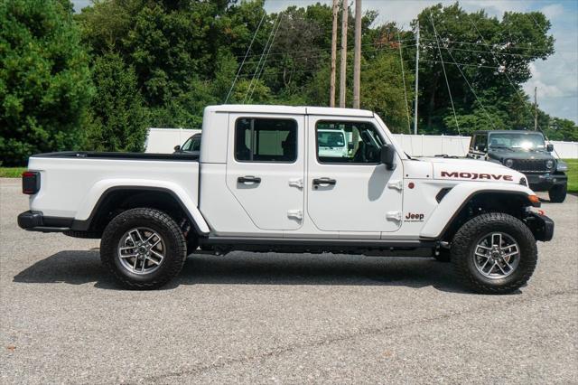 2026 Jeep Gladiator GLADIATOR MOJAVE X 4X4 2026 Jeep Gladiator GLADIATOR MOJAVE X 4X4