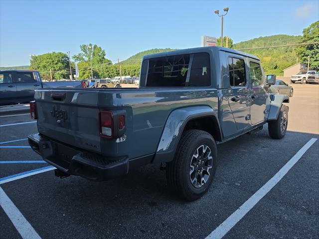 2026 Jeep Gladiator GLADIATOR SAHARA 4X4 2026 Jeep Gladiator GLADIATOR SAHARA 4X4