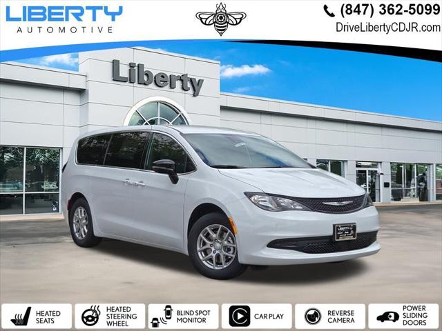 2027 Chrysler Pacifica LX for sale in Libertyville, IL