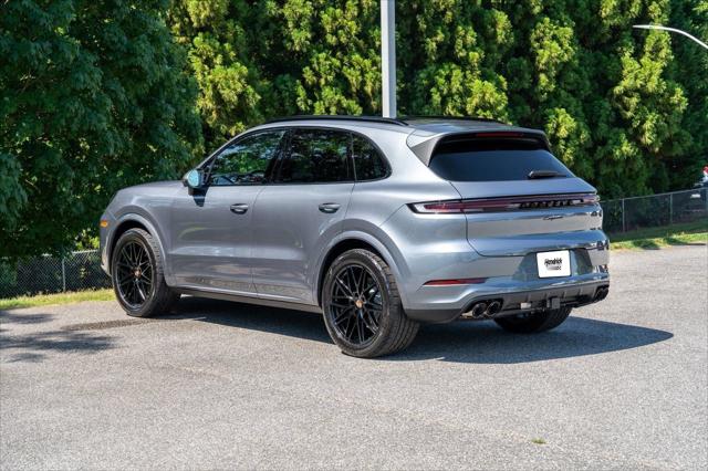 2026 Porsche Cayenne Base
