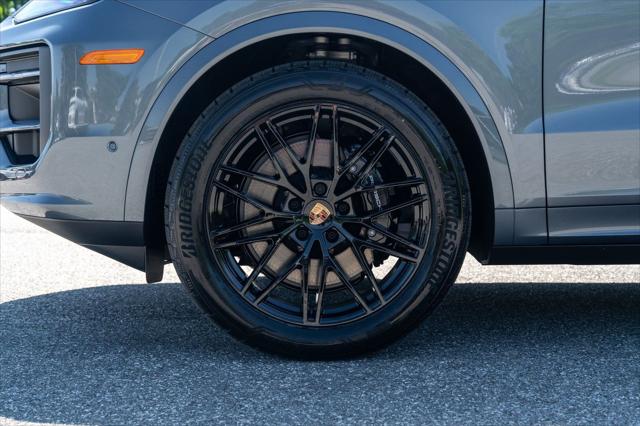 2026 Porsche Cayenne Base