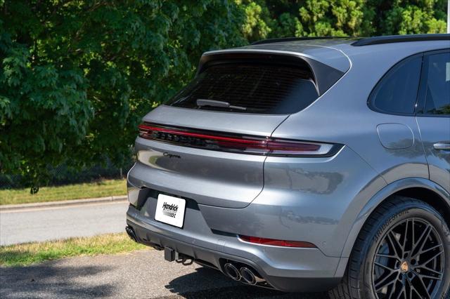 2026 Porsche Cayenne Base