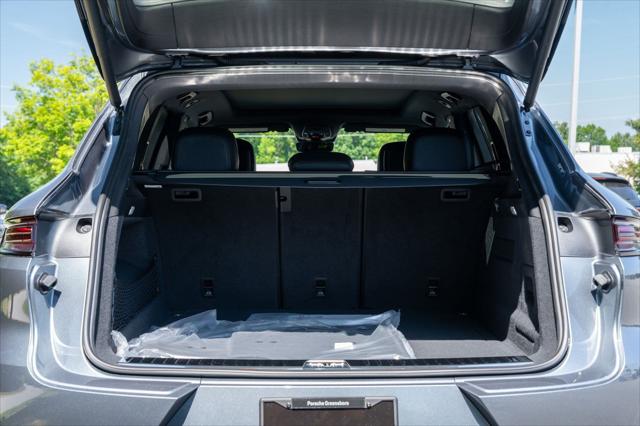 2026 Porsche Cayenne Base