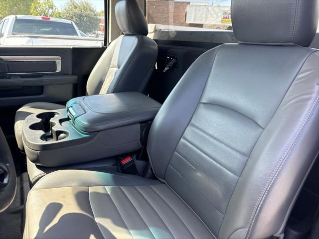 2018 Ram 2500 Tradesman Regular Cab 4x2 8' Box
