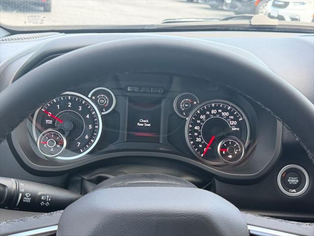 2026 Ram 1500 Big Horn Crew Cab 4x4 57 Box