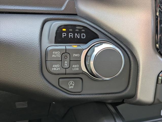 2026 Ram 1500 Big Horn Crew Cab 4x4 57 Box