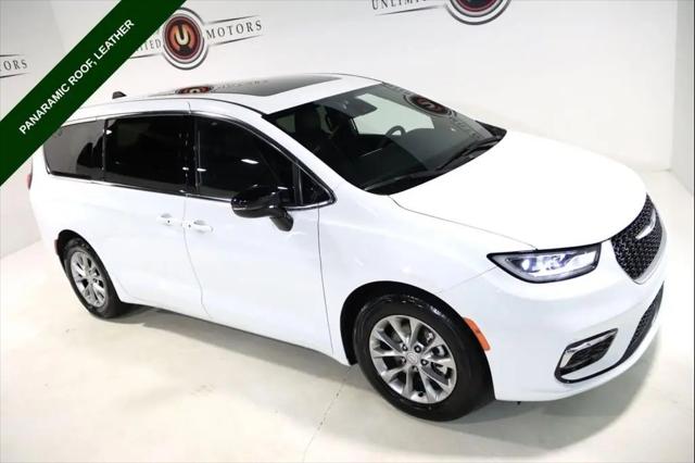 2026 Chrysler Pacifica Limited for sale in Fishers, IN