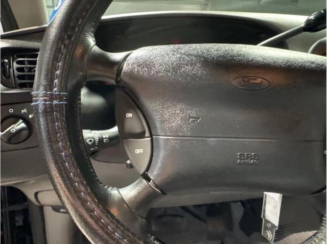 1999 Ford F-150 SVT Lightning