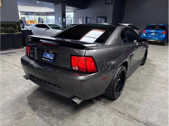 2004 Ford Mustang Mach 1