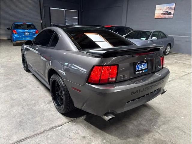 2004 Ford Mustang Mach 1